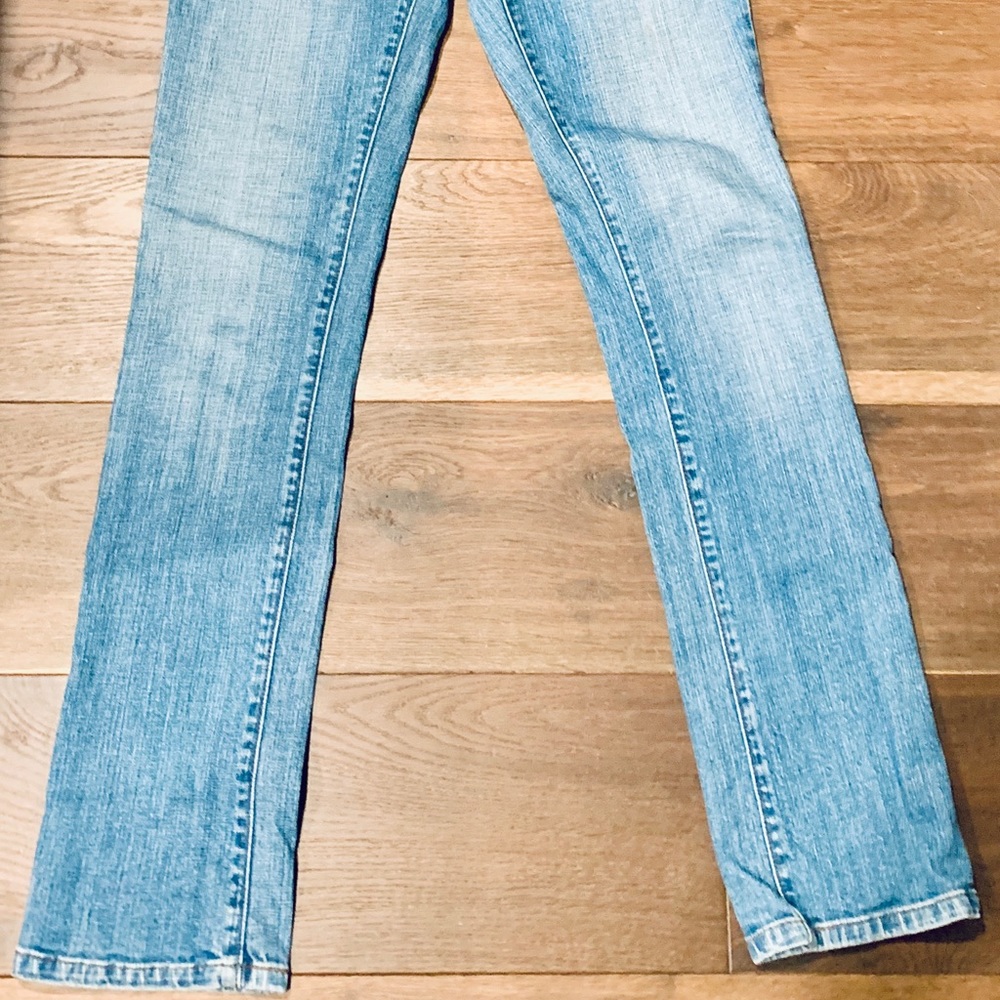 Levi Boot Cut Mid Rise Jeans - Picture 4 of 6
